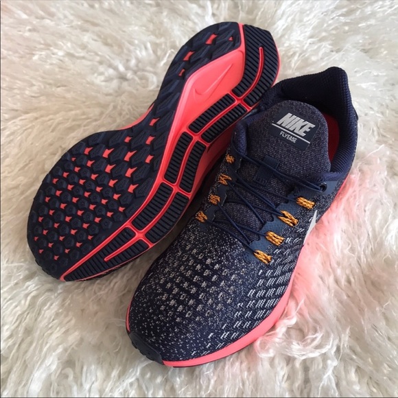 NWT Nike ZM Pegasus 35 Flyease - Picture 6 of 8